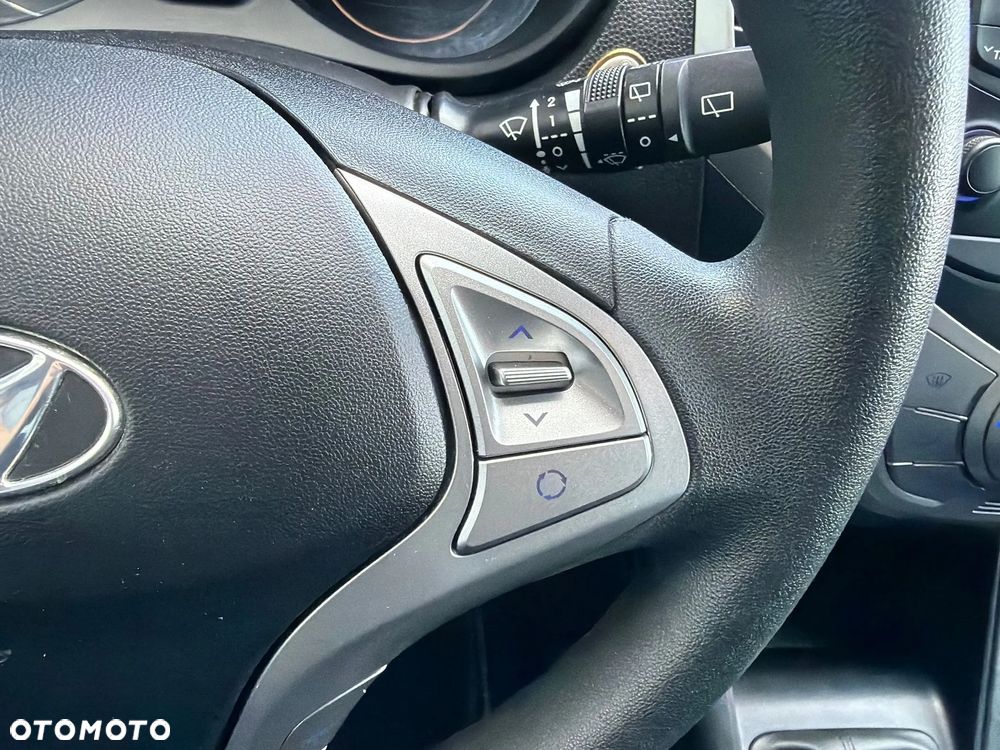 Hyundai ix20 1.4 Classic + - 24