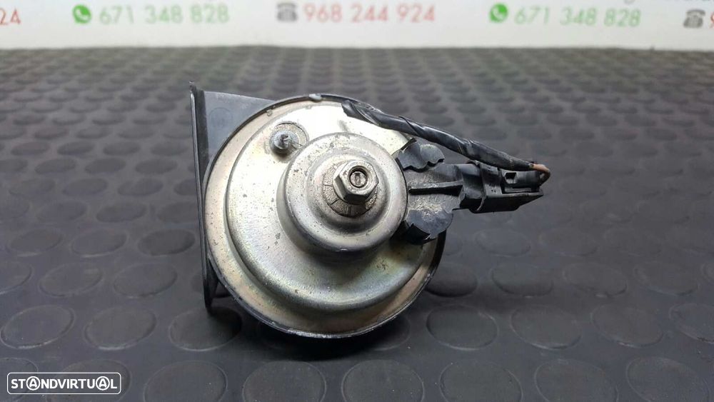 SIRENE BMW SERIE 1 BERLINA (E81/E87) 118D - 2