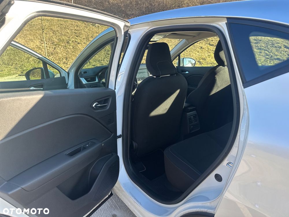 Renault Captur TCe 100 INTENS - 12