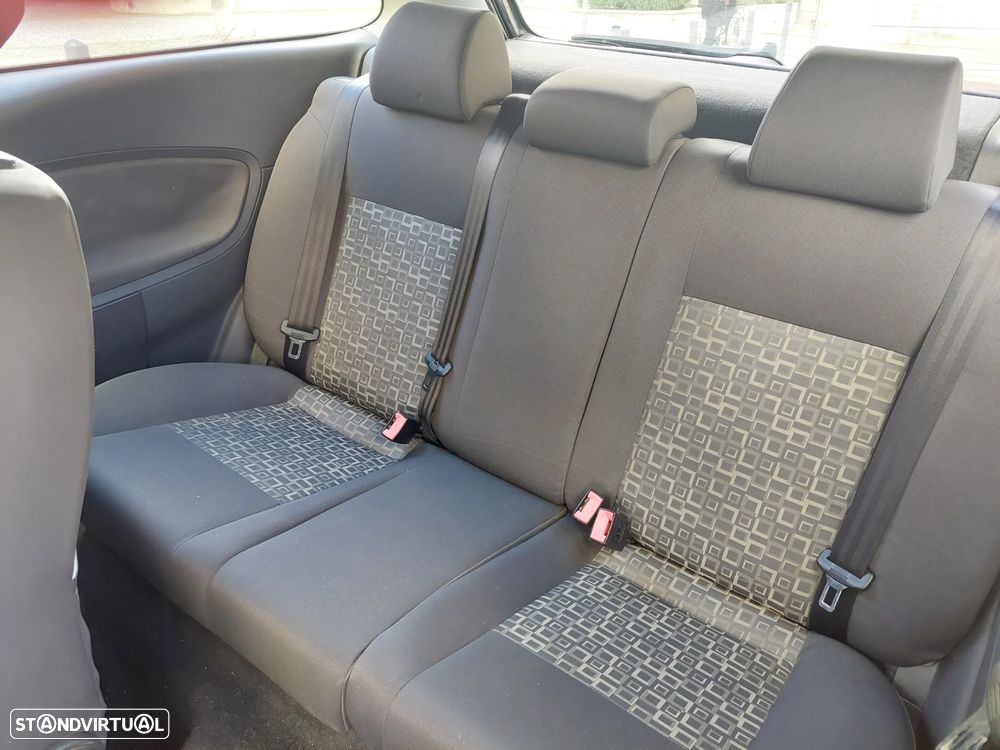 SEAT Ibiza 1.2 12V Reference - 8
