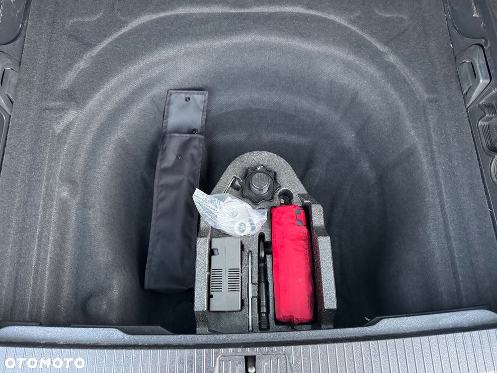 Volkswagen Passat 1.4 TSI ACT (BlueMotion Technology) Highline - 18