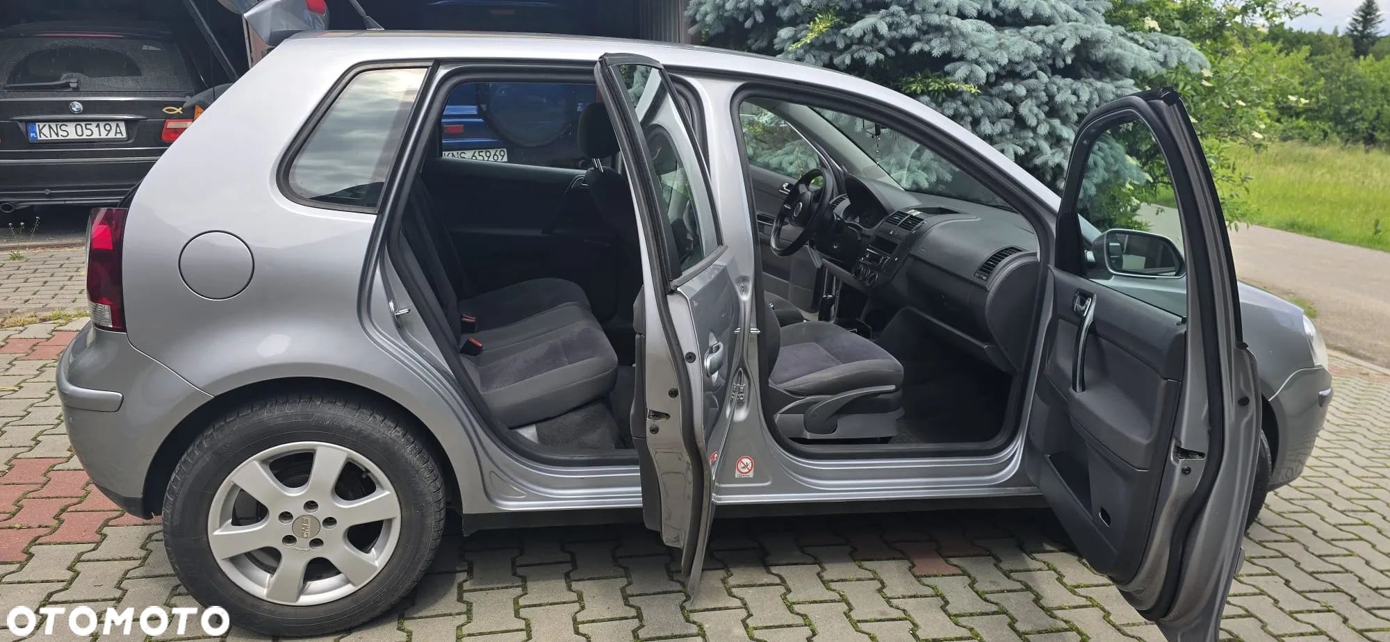 Volkswagen Polo - 1