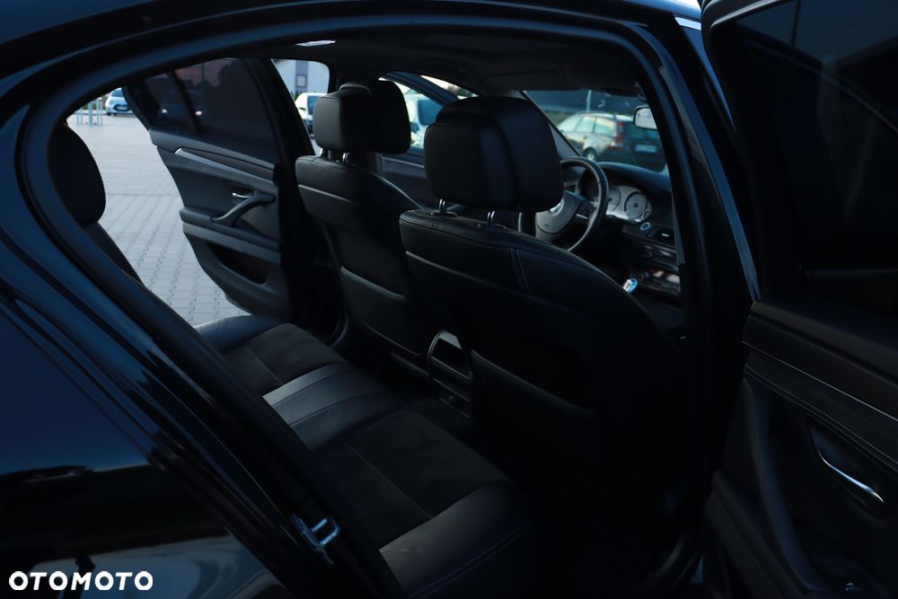 BMW Seria 5 - 13