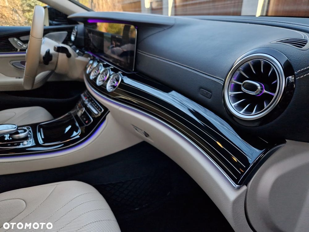 Mercedes-Benz CLS - 20