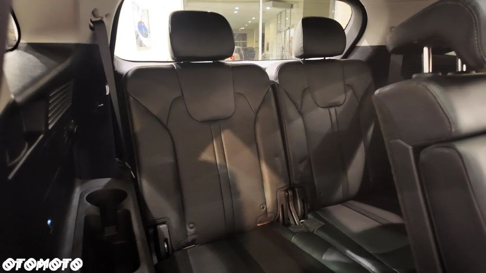 Kia Sorento - 34