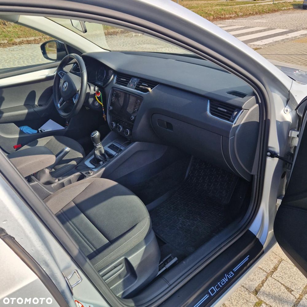 Skoda Octavia - 13