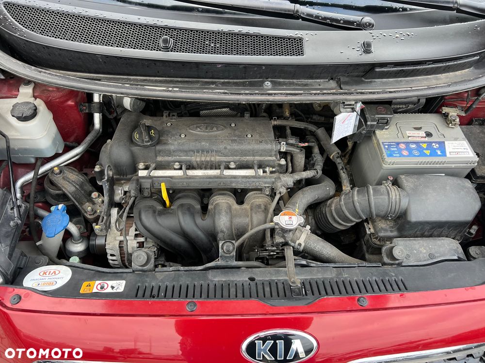 Kia Venga 1.6 Smart - 34