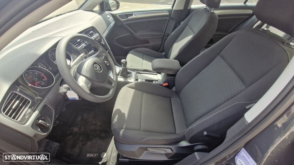 VW Golf Variant 1.0 TSI Confortline - 19