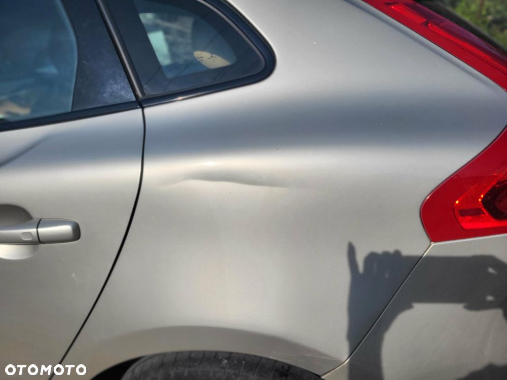 Volvo V40 - 8