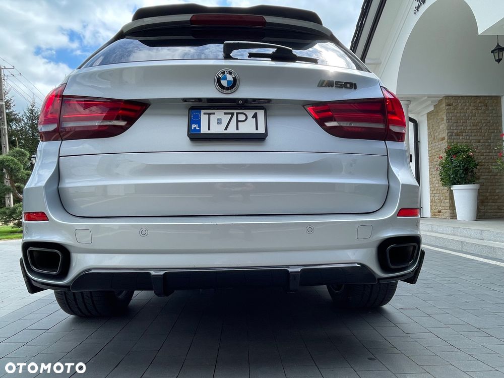 BMW X5 xDrive50i Sport-Aut - 7