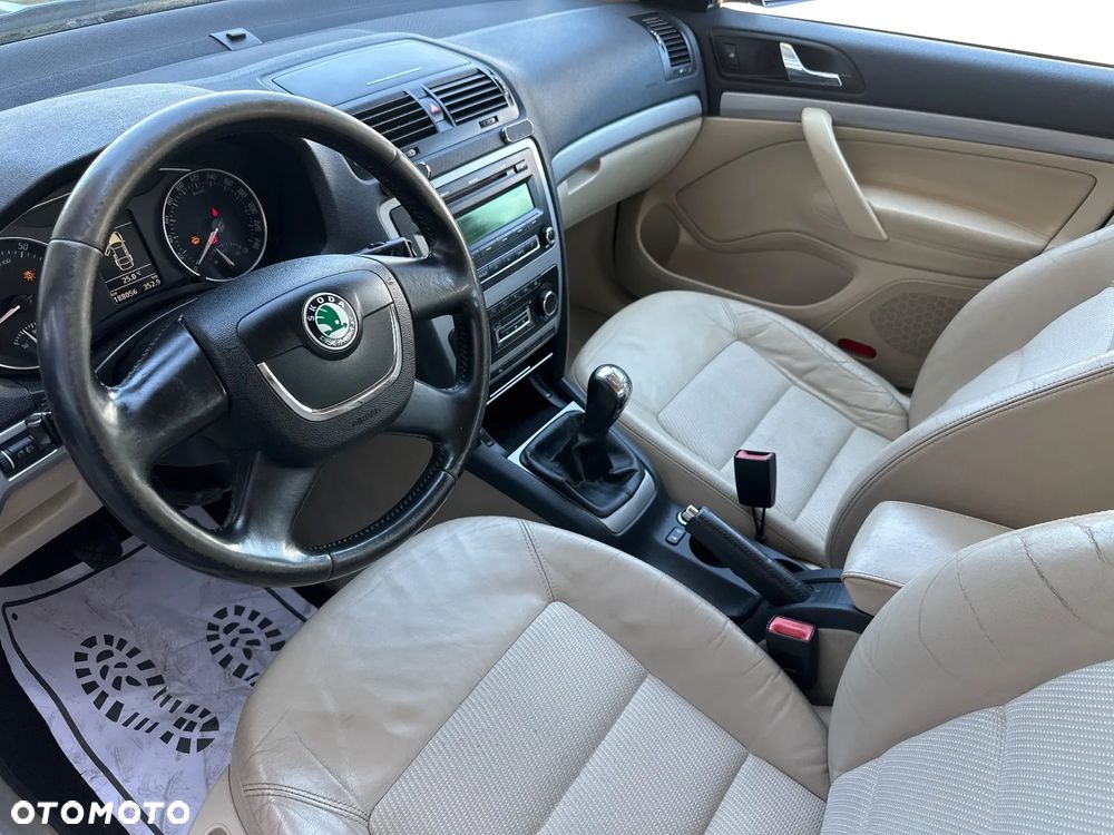 Skoda Octavia 1.4 TSI Elegance - 17