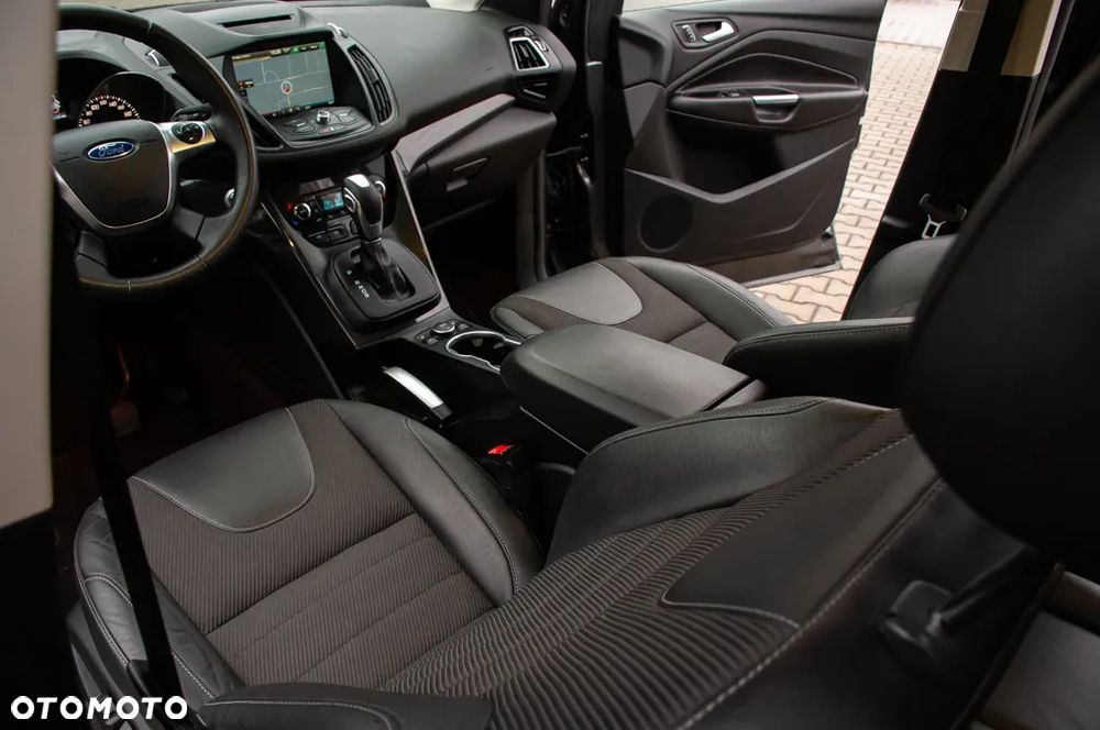 Ford Kuga 1.5 EcoBoost 4x4 Titanium - 26