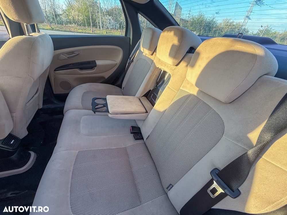 Fiat Linea 1.4 T-Jet Emotion - 13