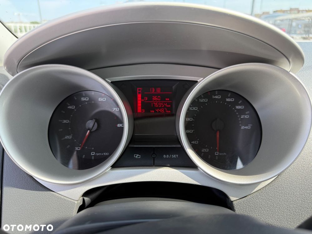 Seat Ibiza 1.4 16V Style - 6