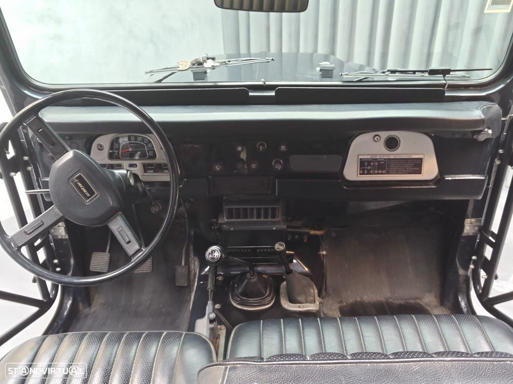 Toyota Land Cruiser - 9