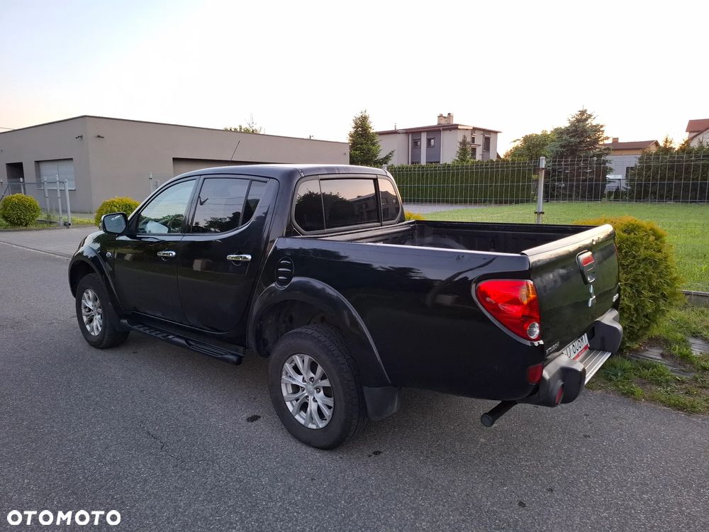 Mitsubishi L200 2.5 DID DC Intense + - 3