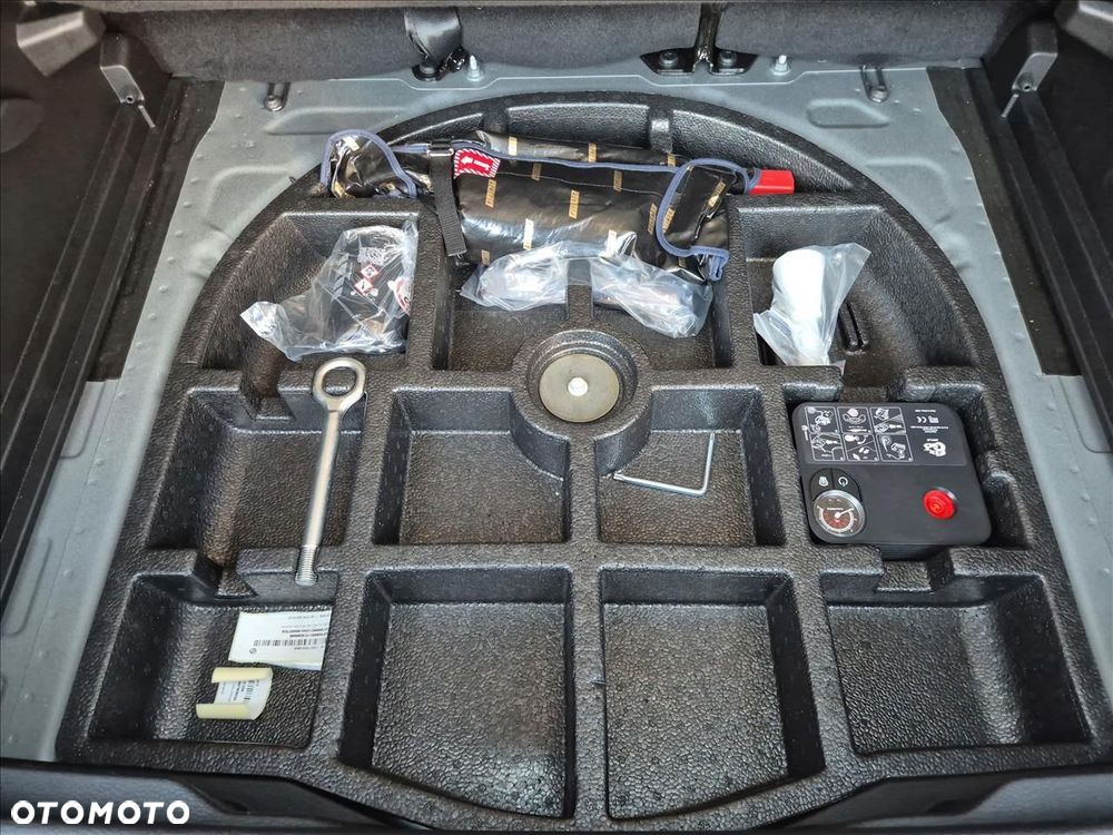 Jeep Renegade 1.5 T4 mHEV FWD S&S DCT - 29