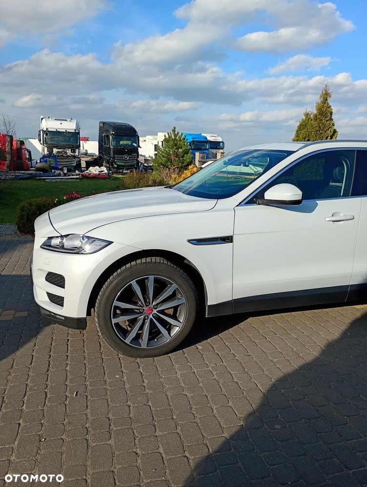 Jaguar F-Pace 3.0 TDV6 AWD Prestige - 4