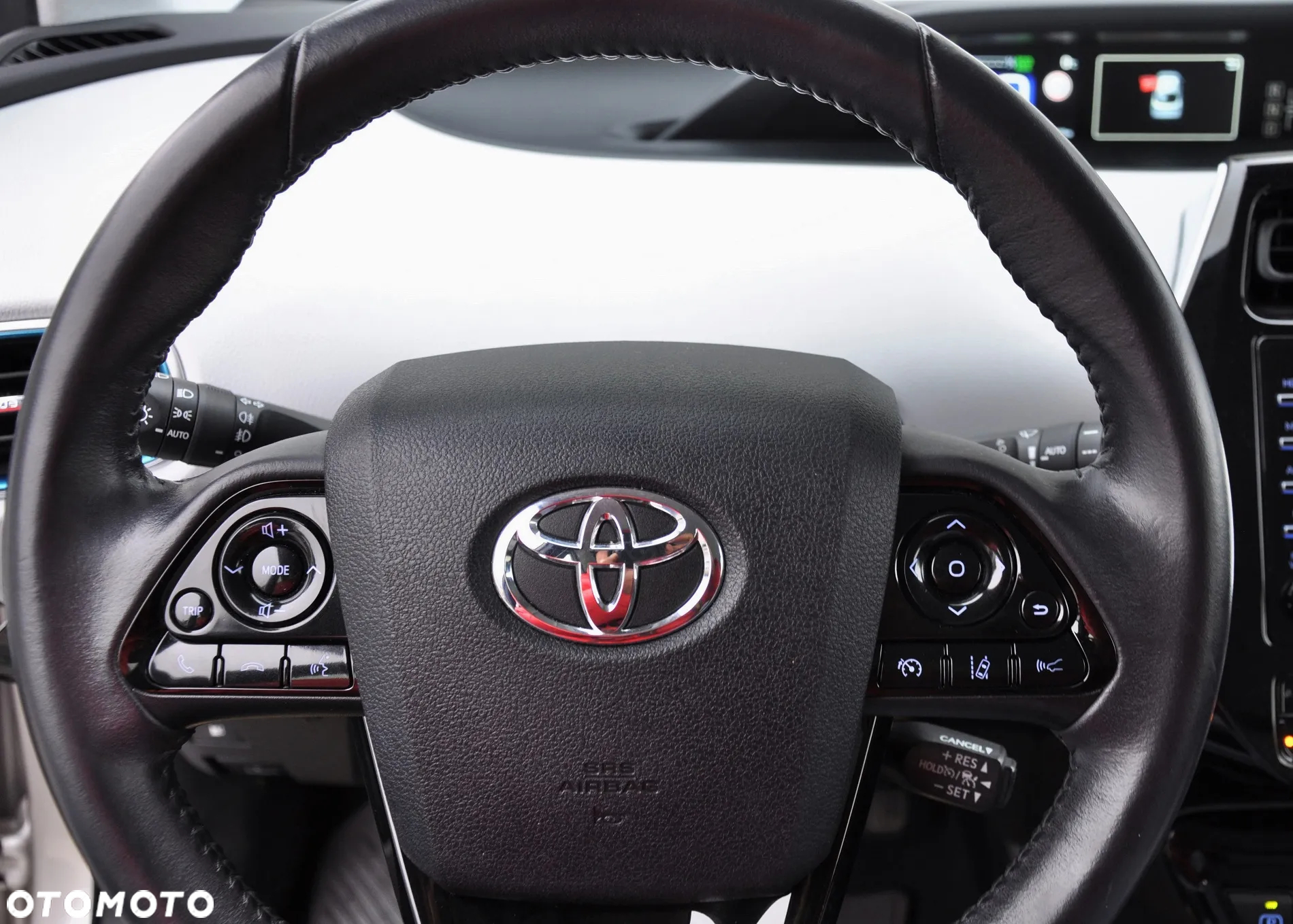 Toyota Prius 1.8 Hybrid Comfort - 33