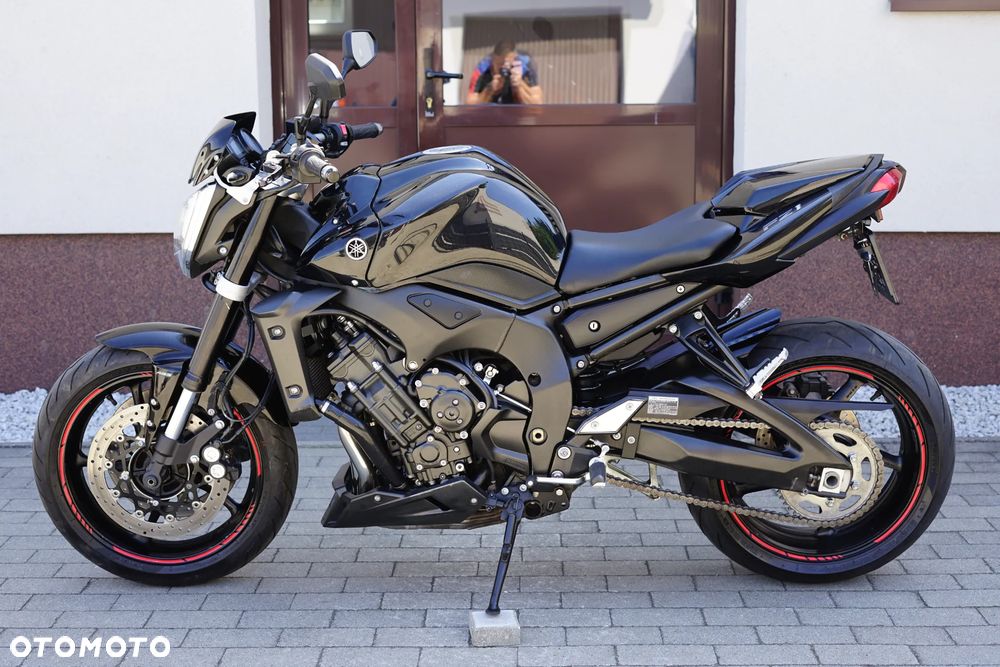 Yamaha FZ - 22