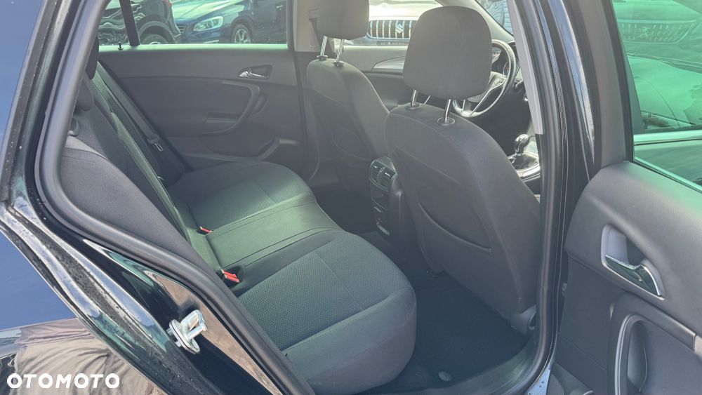 Opel Insignia 1.4 Turbo ecoFLEXStart/Stop Business Innovation - 28