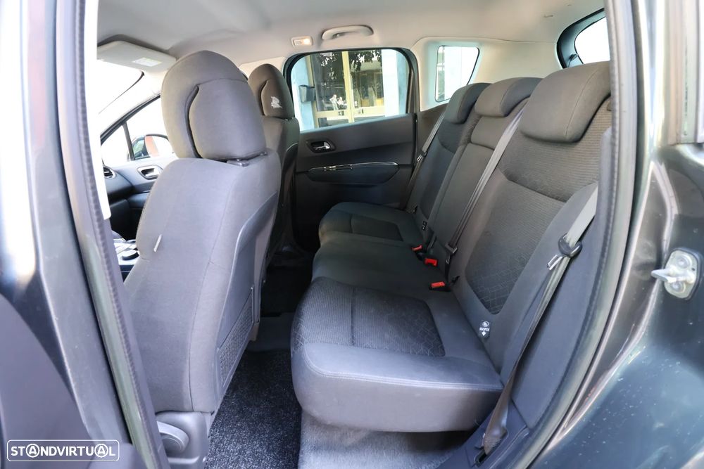 Peugeot 3008 - 10