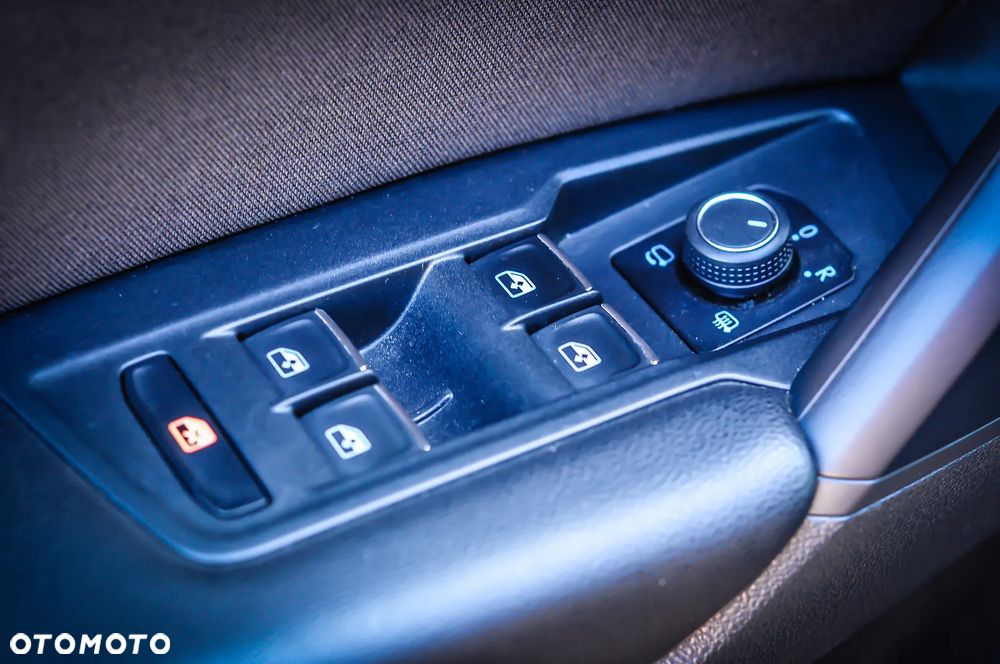 Volkswagen Tiguan - 16