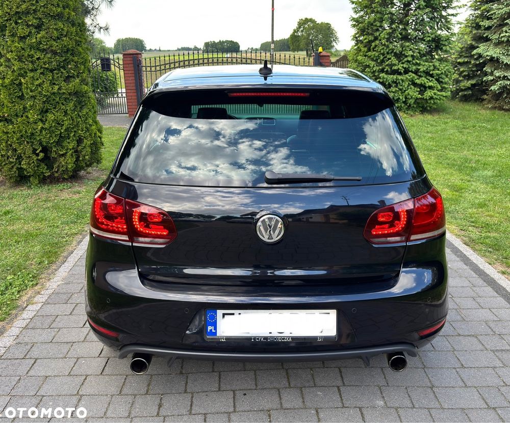 Volkswagen Golf VI 2.0 TSI GTI - 4
