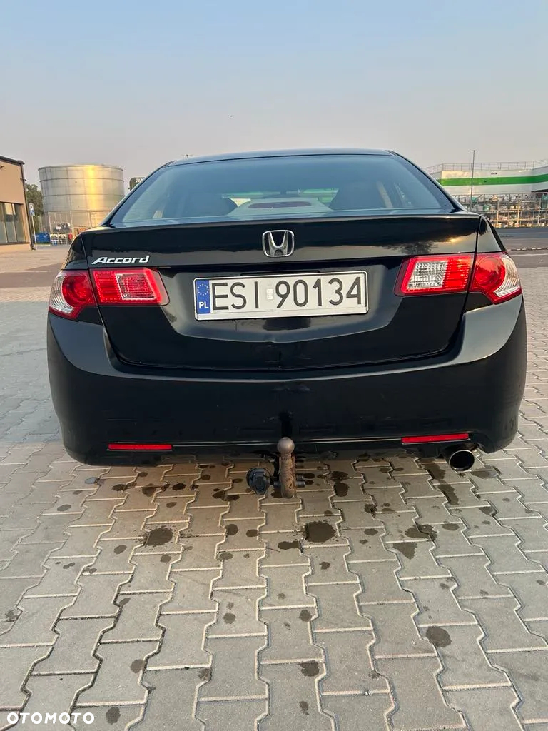 Honda Accord 2.0 Comfort - 11