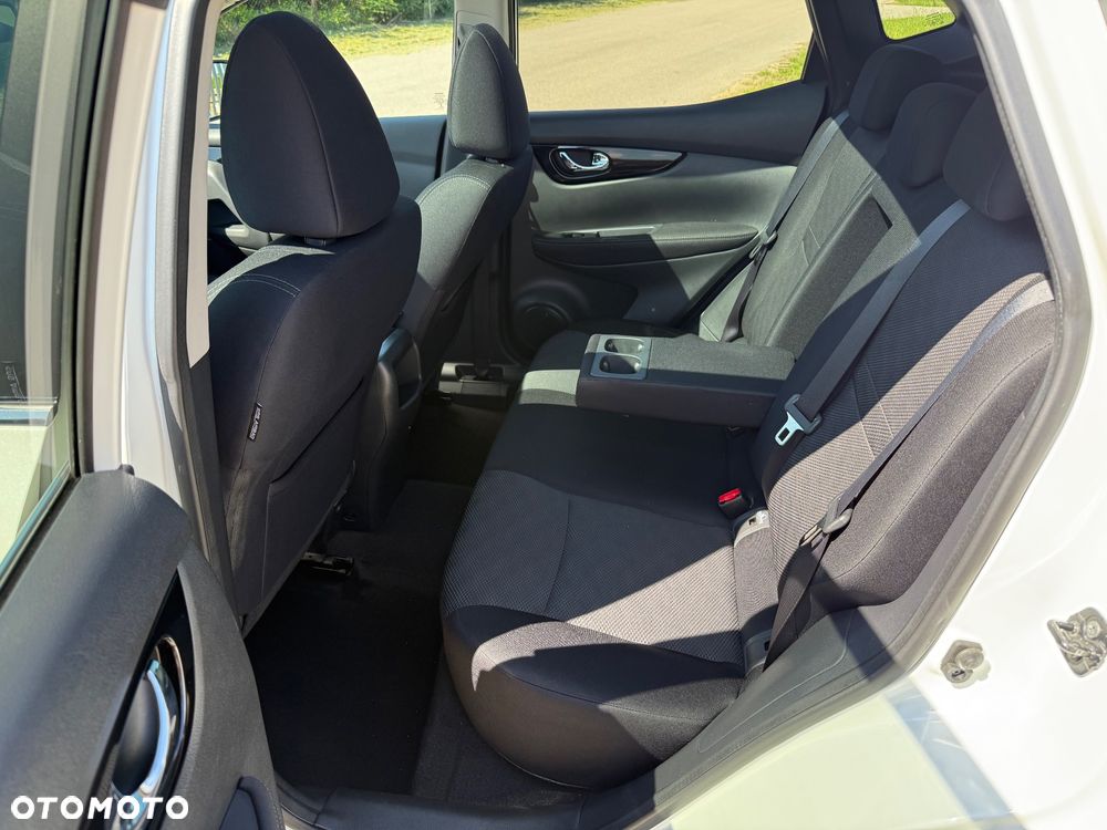 Nissan Qashqai - 23