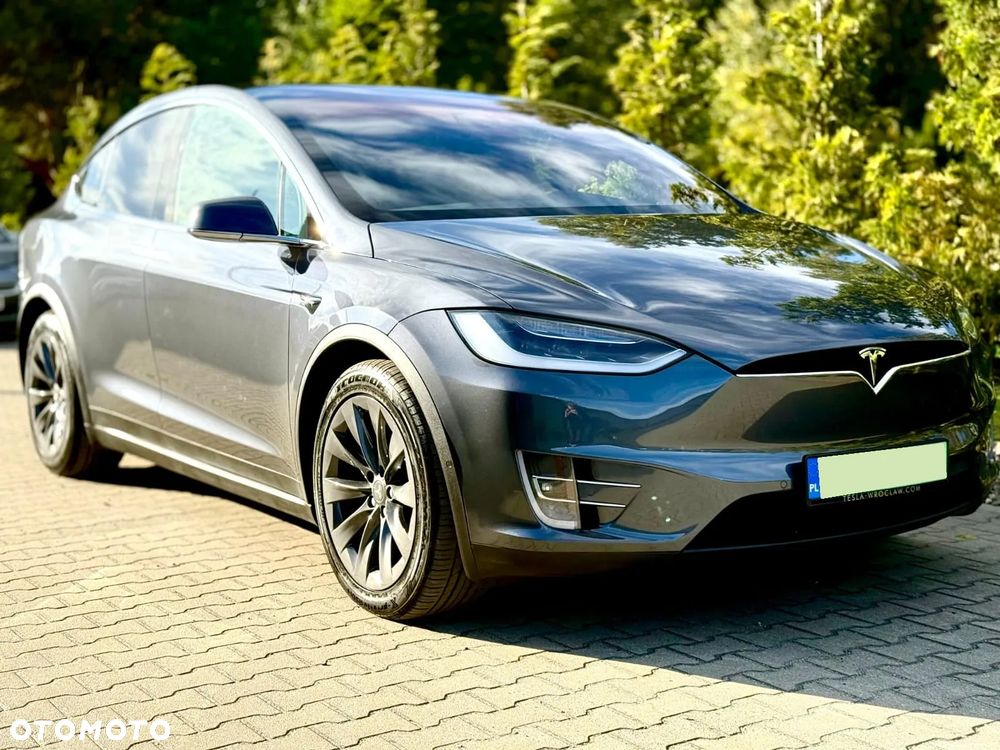Tesla Model X Performance - 7