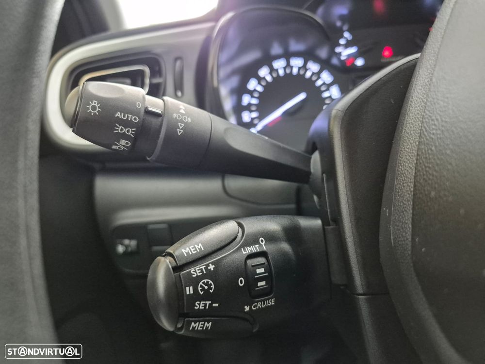 Citroën C3 1.2 PureTech C-Series - 10