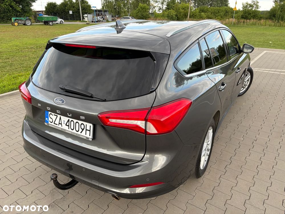 Ford Focus 1.5 EcoBlue Start-Stopp-System TITANIUM DESIGN - 33