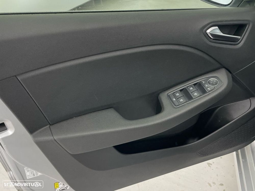 Renault Clio 1.0 TCe Evolution Bi-Fuel — fotografia 17