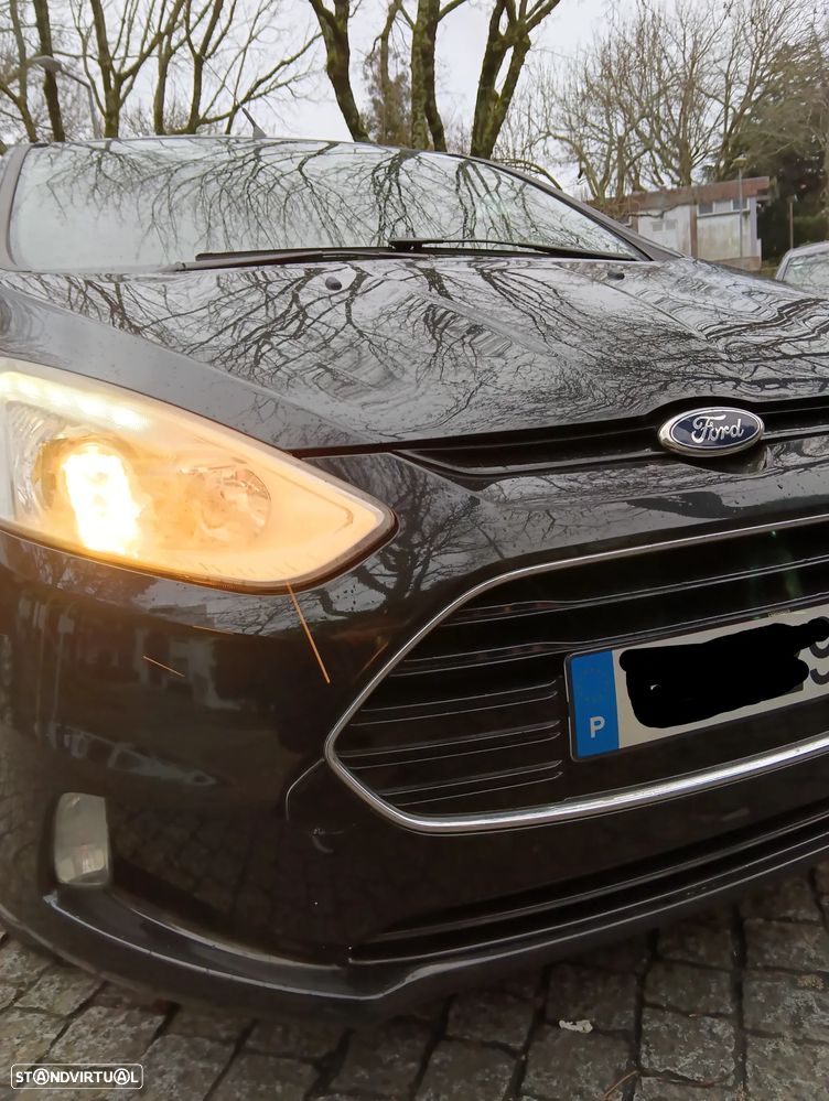 Ford B-Max - 11