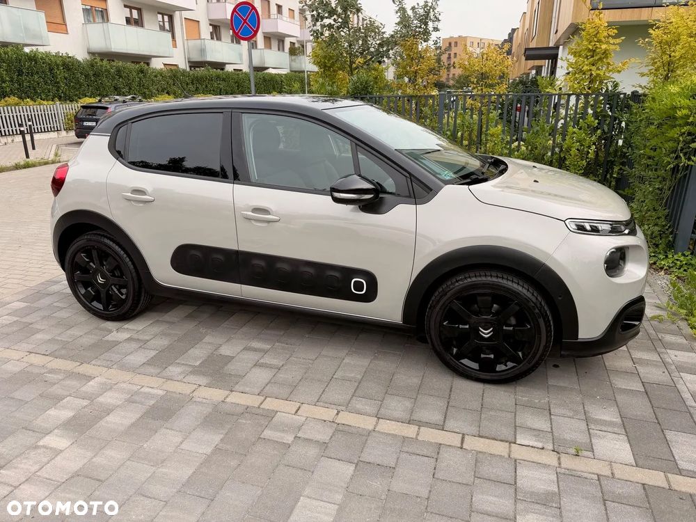 Citroën C3 1.2 PureTech Shine EAT6 - 8