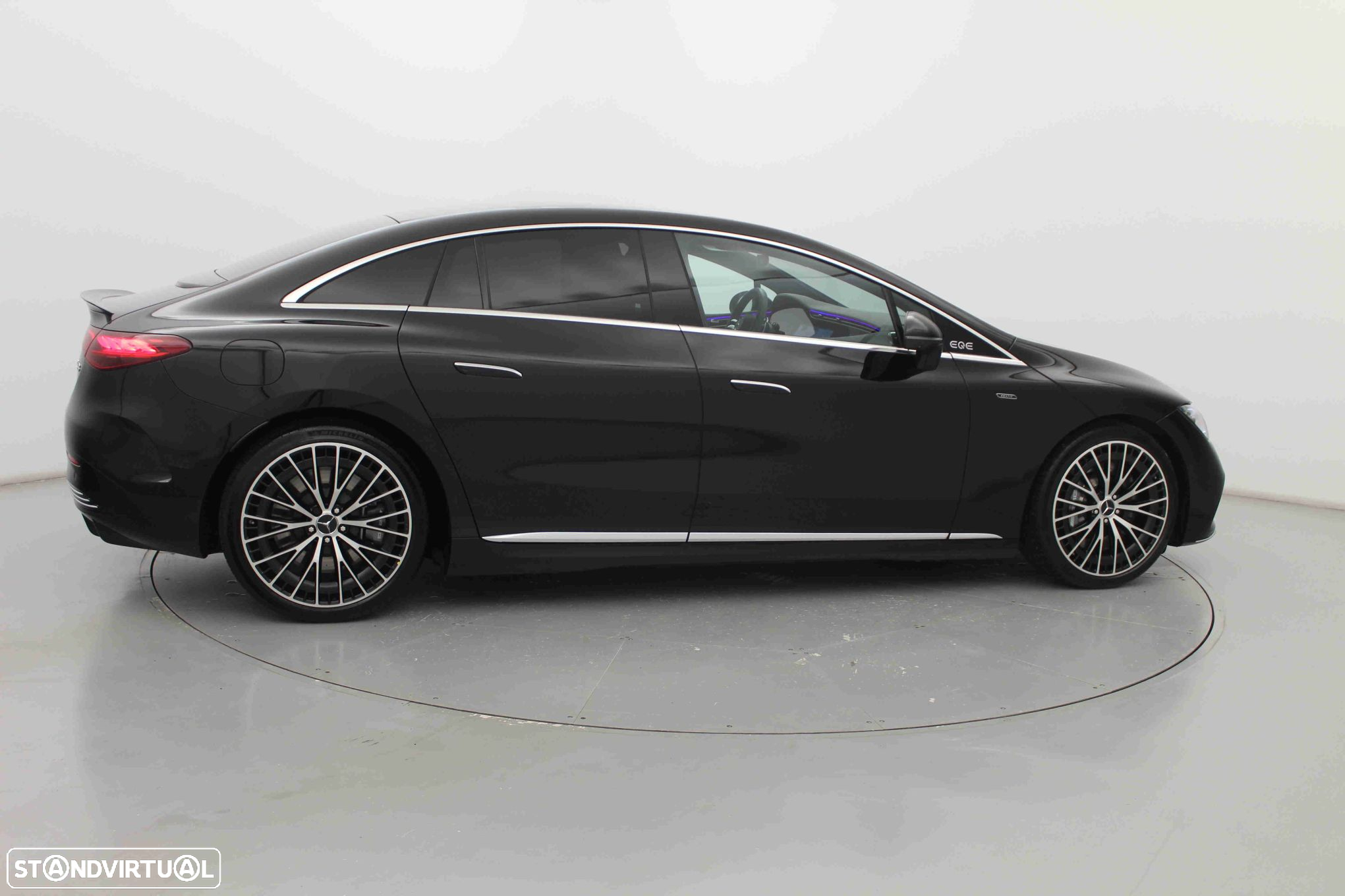 Mercedes-Benz EQE 43 AMG 4Matic - 7