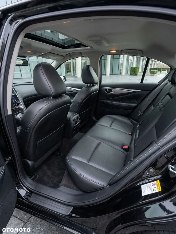 Infiniti Q50 Q50S Hybrid Sport Tech AWD - 14