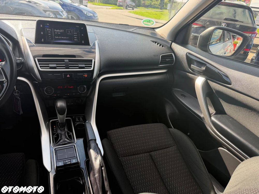 Mitsubishi Eclipse Cross 1.5 T-MIVEC CVT 2WD Connect - 13
