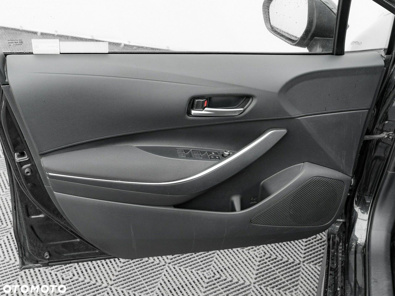Toyota Corolla 1.8 Hybrid GPF Comfort - 13