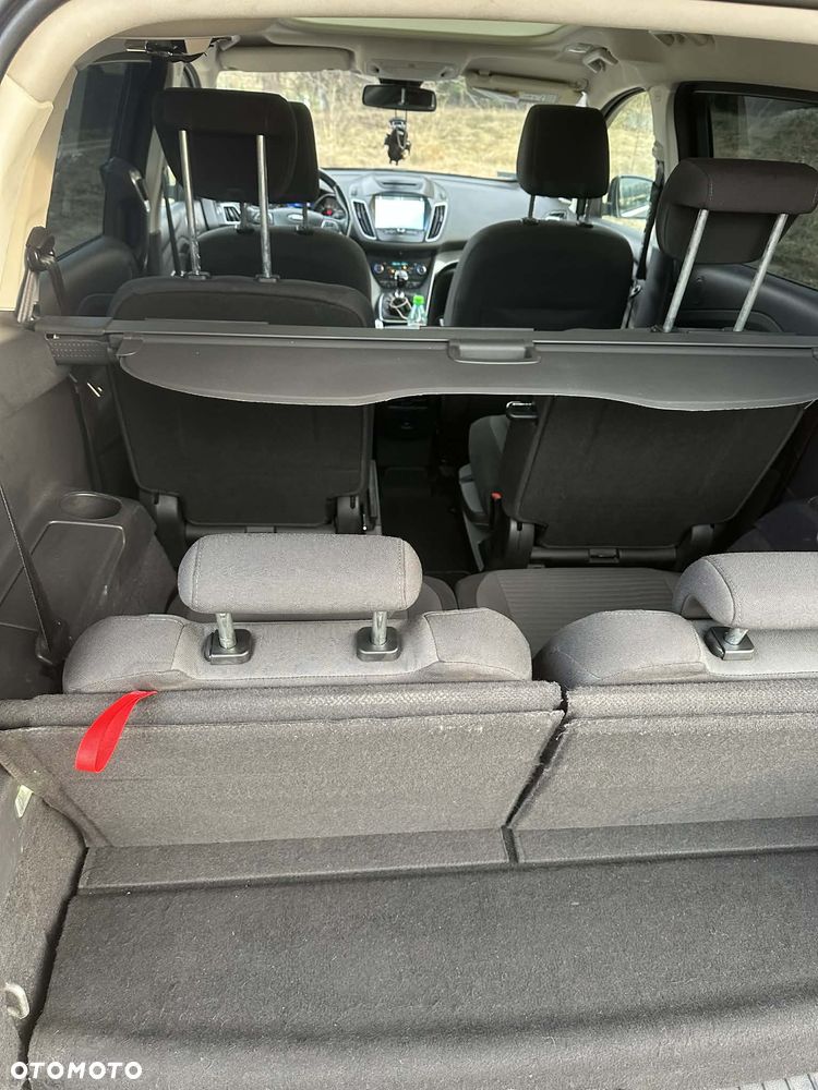 Ford Grand C-MAX - 9