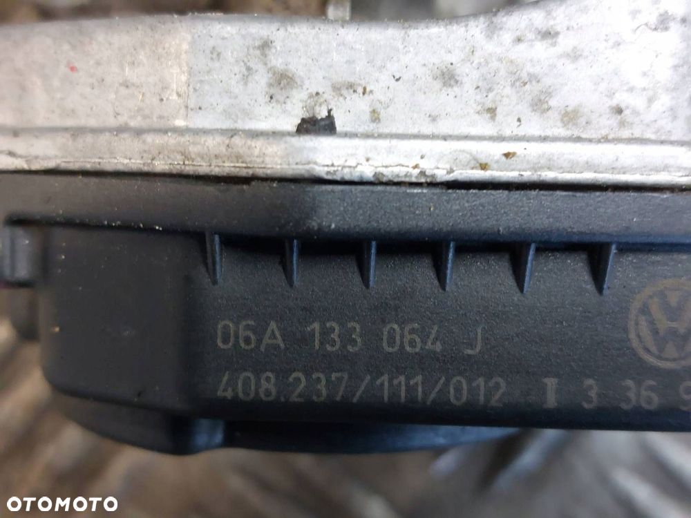 PRZEPUSTNICA SEAT TOLEDO II 1.6 8V 06A133064J - 2