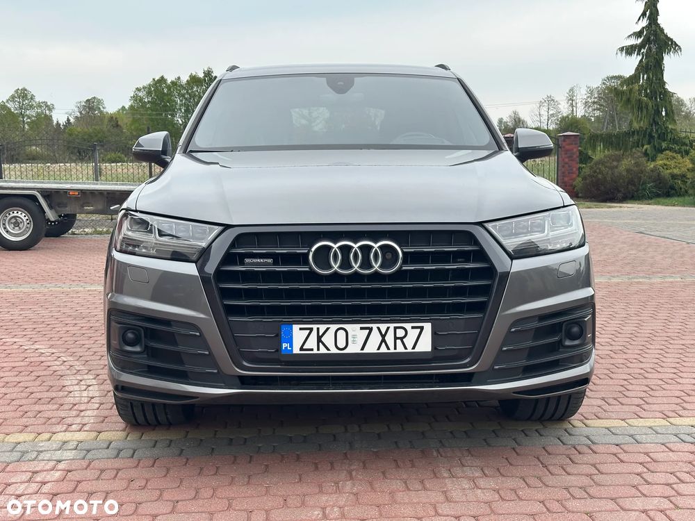 Audi Q7 - 3