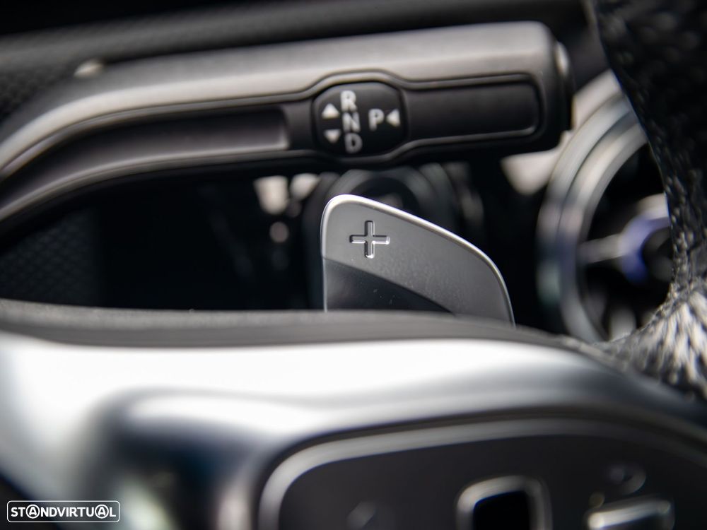 Mercedes-Benz A 250 e 8G-DCT AMG Line - 31