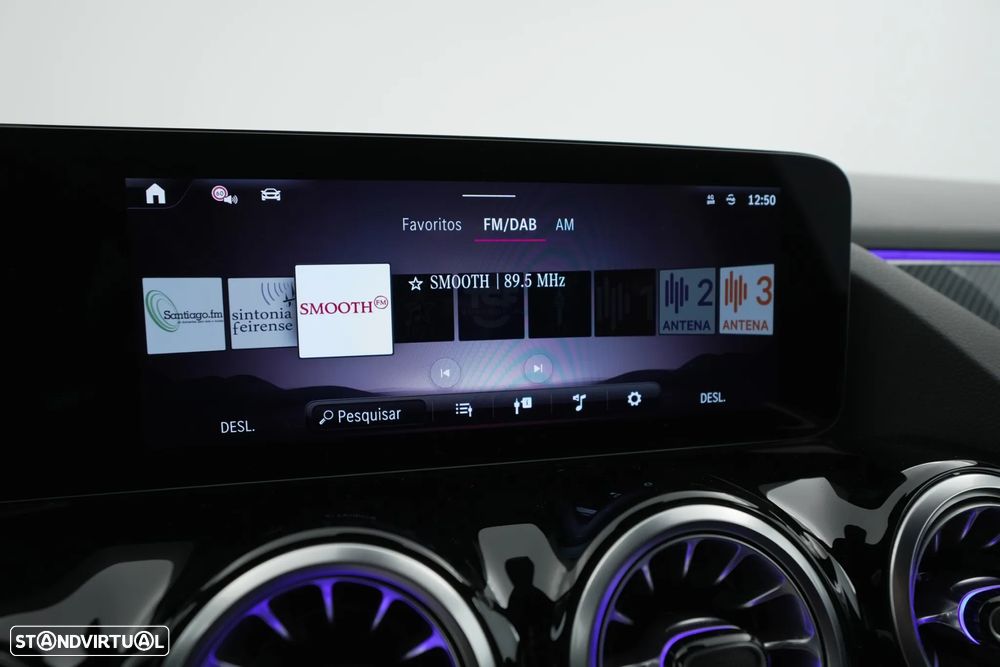 Mercedes-Benz GLA 200 AMG Line - 16