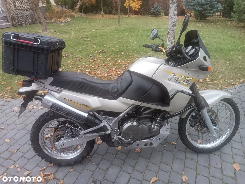 Kawasaki KLE - 18