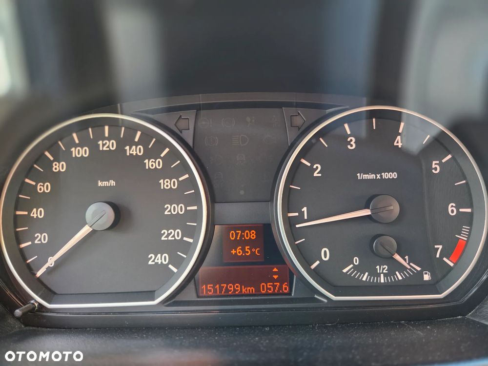 BMW Seria 1 118i Edition Sport - 7