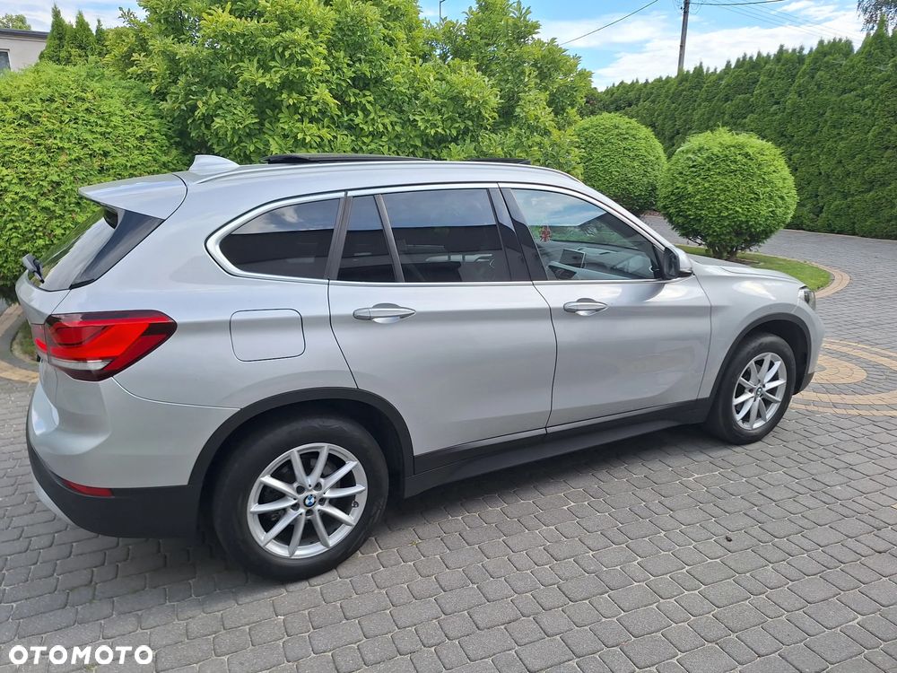 BMW X1 sDrive16d Advantage - 4