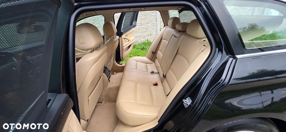 BMW Seria 5 - 24