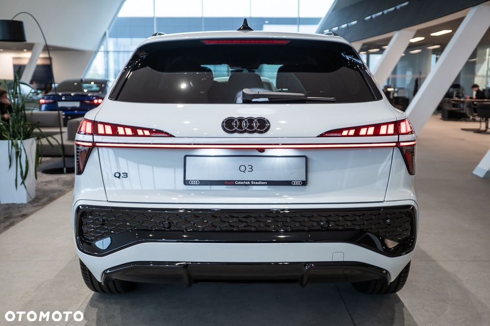 Audi Q3 TFSI mHEV 110 kW S tronic - 4